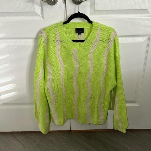 Lumiere Sweaters - NWT Lumiere green and cream sweater size large